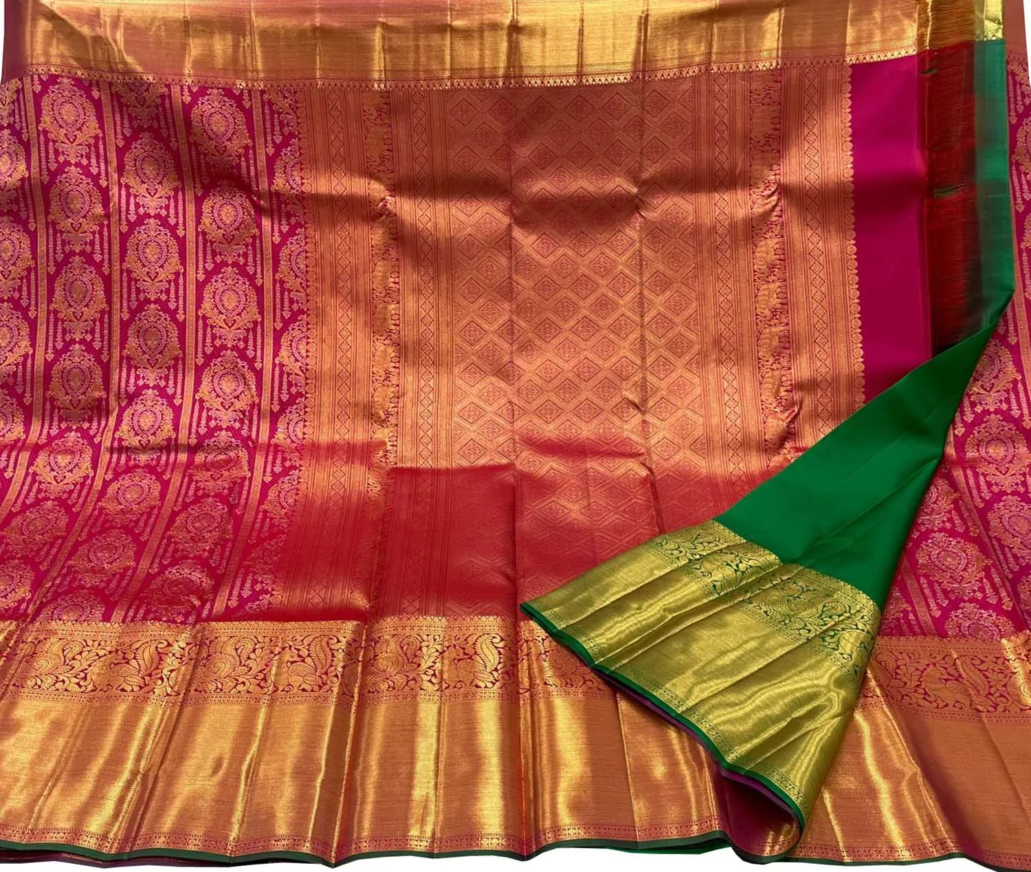 Beautiful Pink Handloom Kanjeevaram Silk Saree