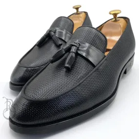 BIG- LV. textured tasseled shoe | Black