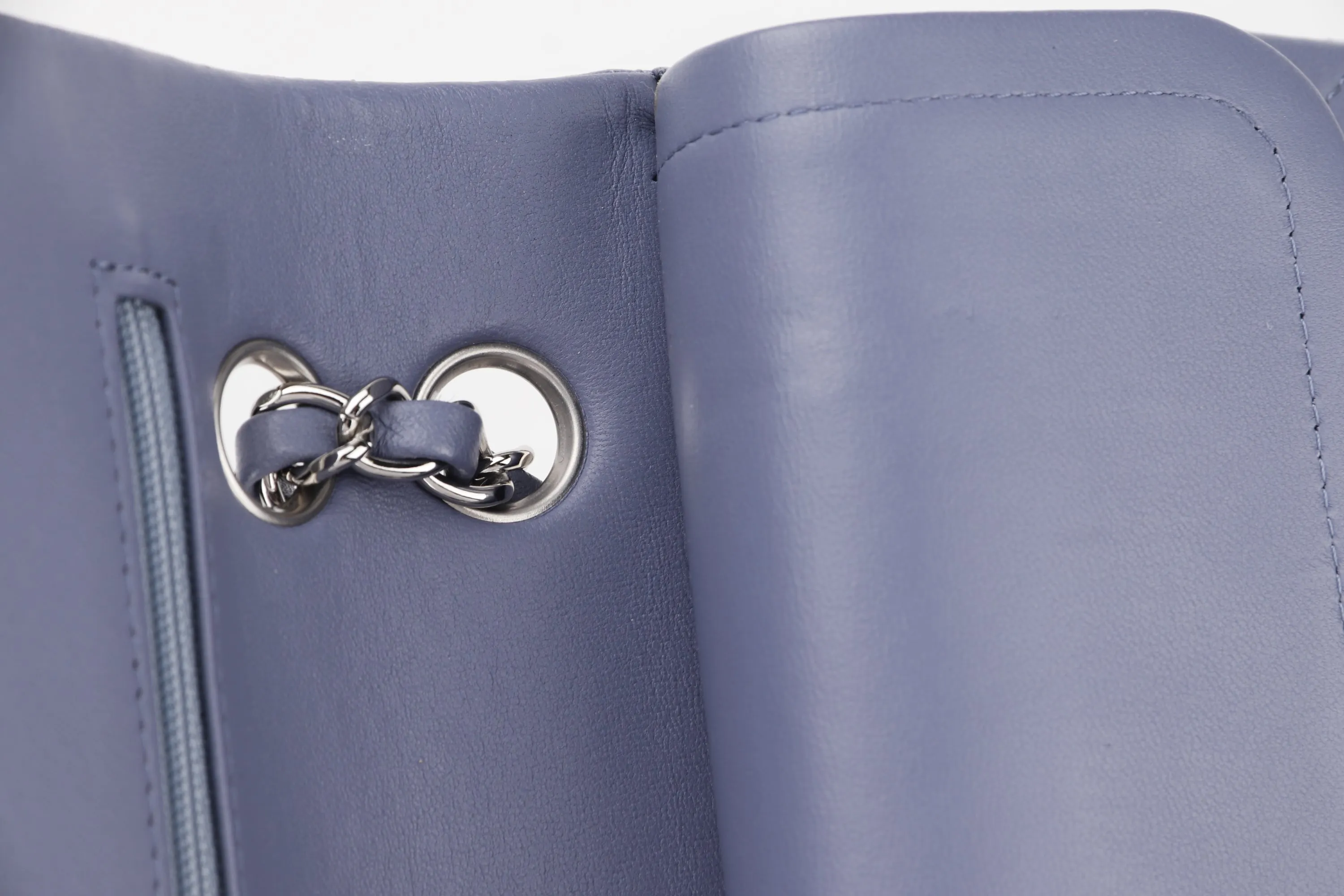 CHANEL CLASSIC FLAP (1583xxxx) MEDIUM LILAC LAMBSKIN SILVER HARDWARE, WITH CARD, DUST COVER & BOX