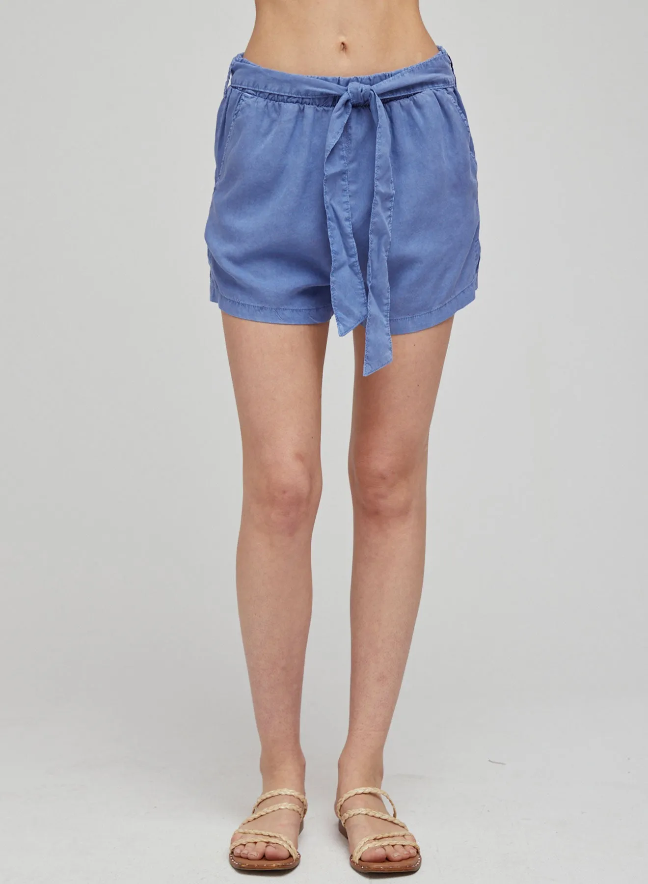 Clean Belted Short - Mykonos Blue