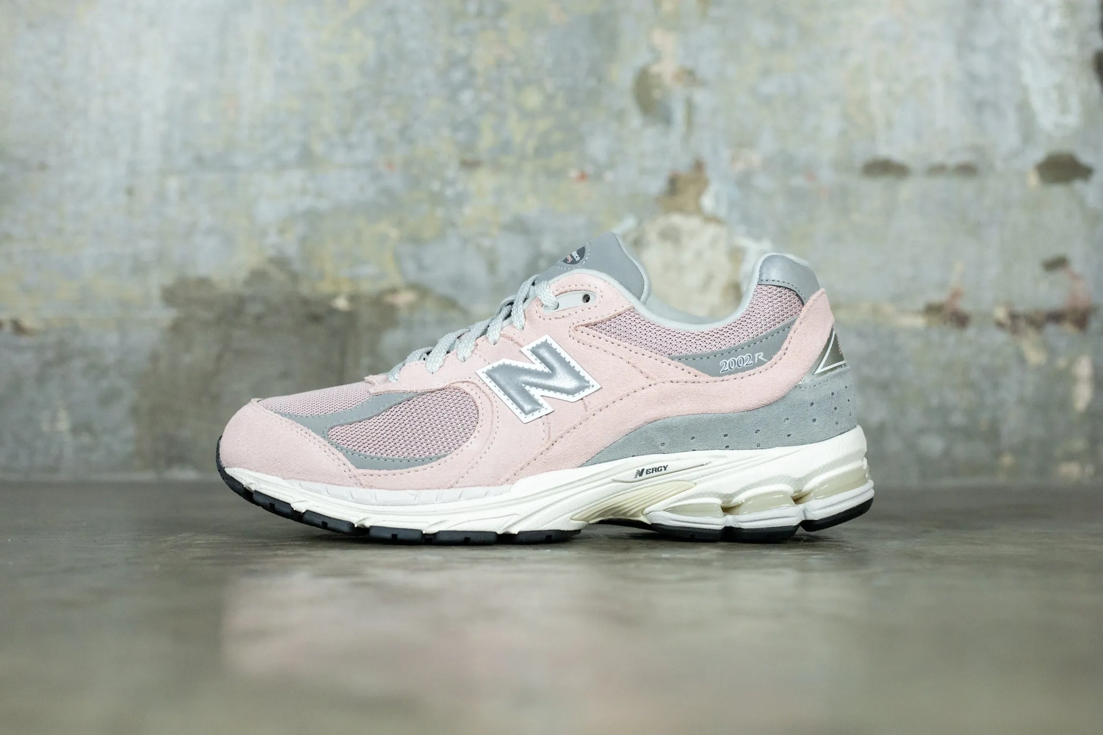 New Balance 2002R 'Orb Pink'