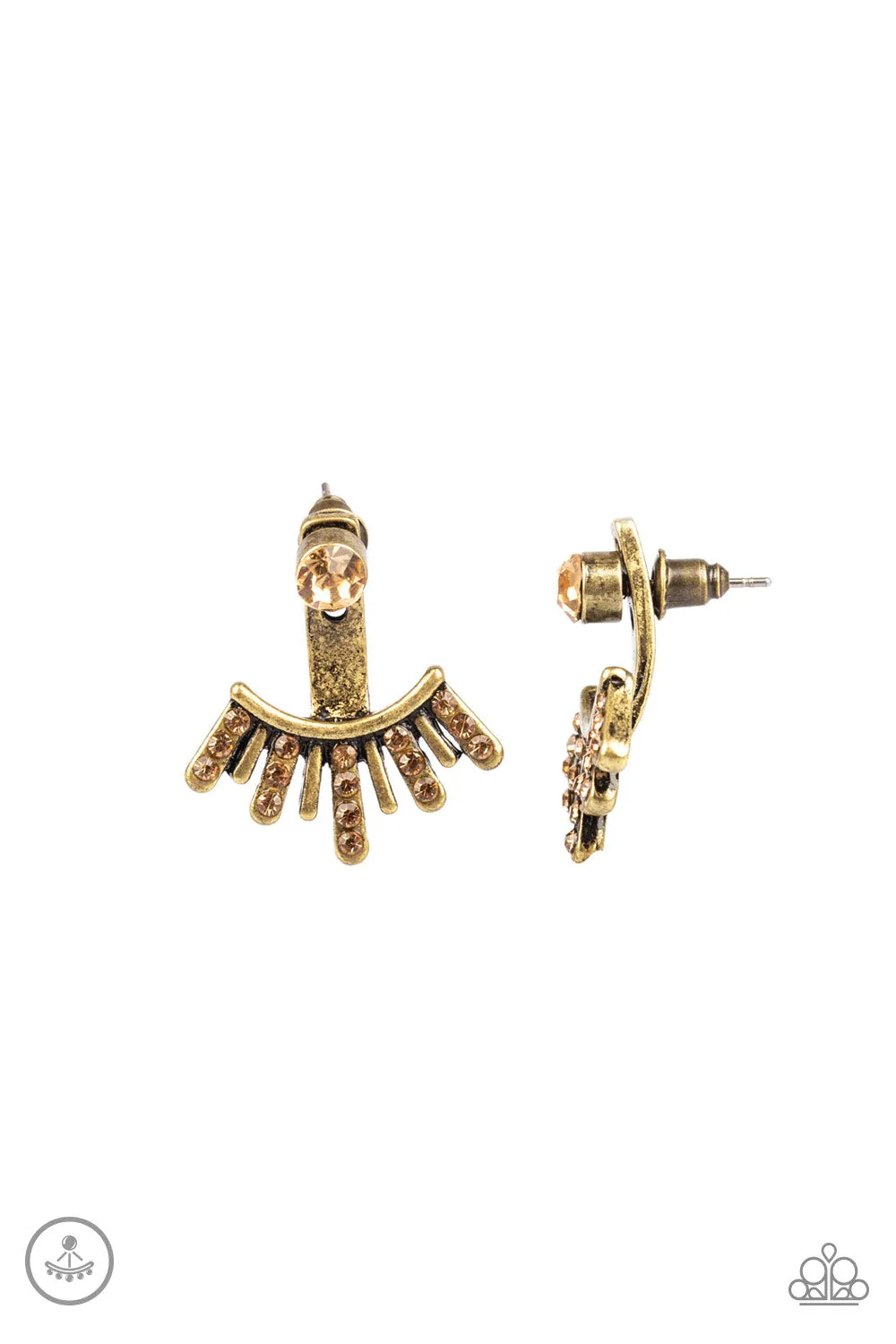 Paparazzi Earring ~ Diva Dynamite - Brass Studs Earring